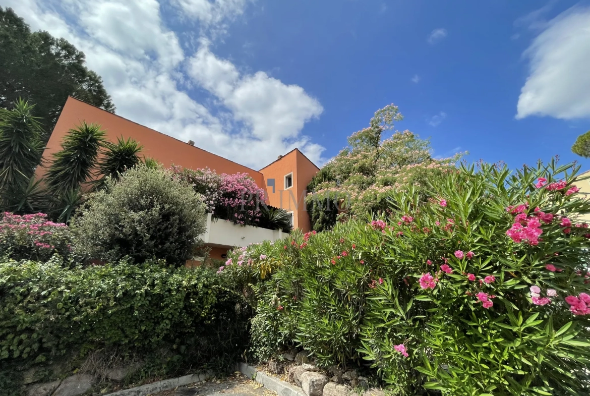 Frejus Tour de Mare - Duplex résidence avec piscine 