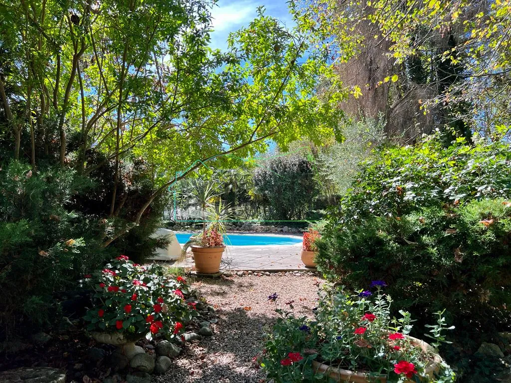 Maison familiale avec parc arboré et piscine à Mazeres sur Salat 