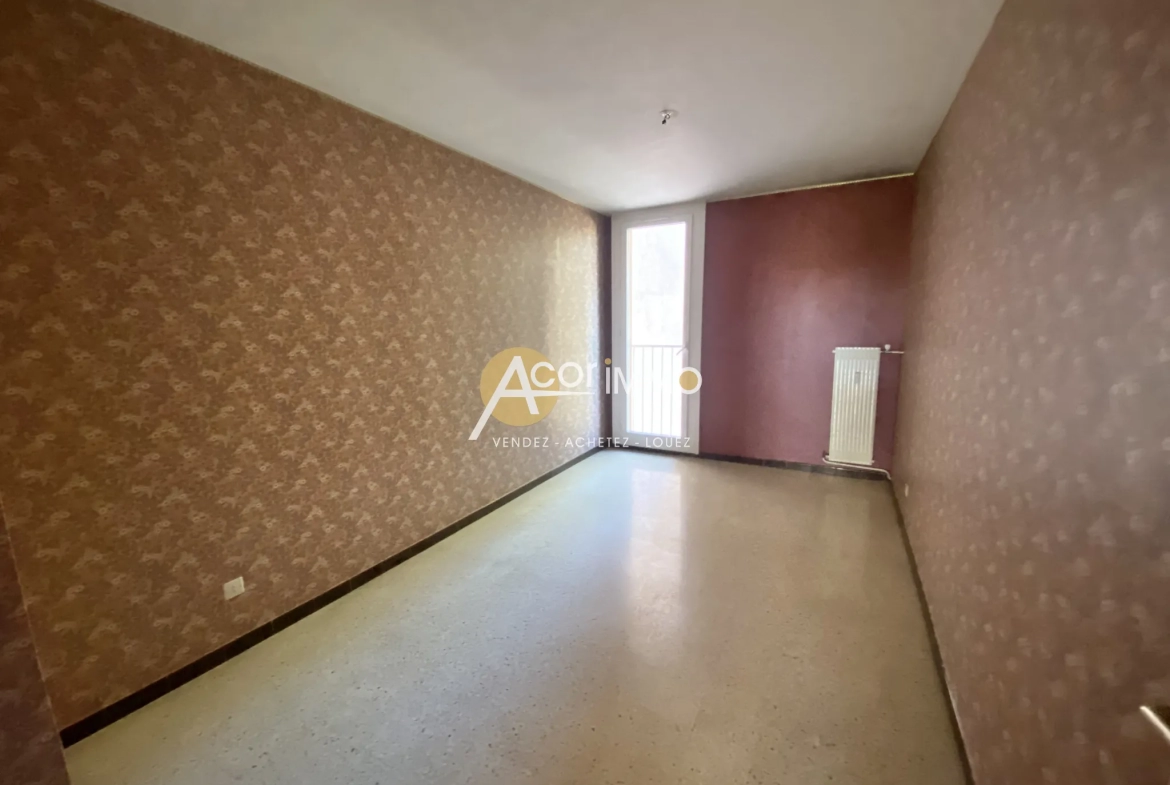 Exclusivite - La Seyne sur Mer - Grand appartement traversant - 3 chambres - Ascenseur - Parkings 