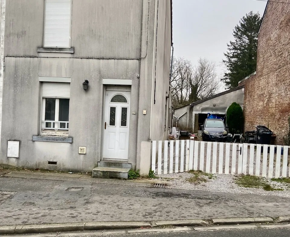 Maison à Rénover Proche Hautmont à St Remy du Nord 