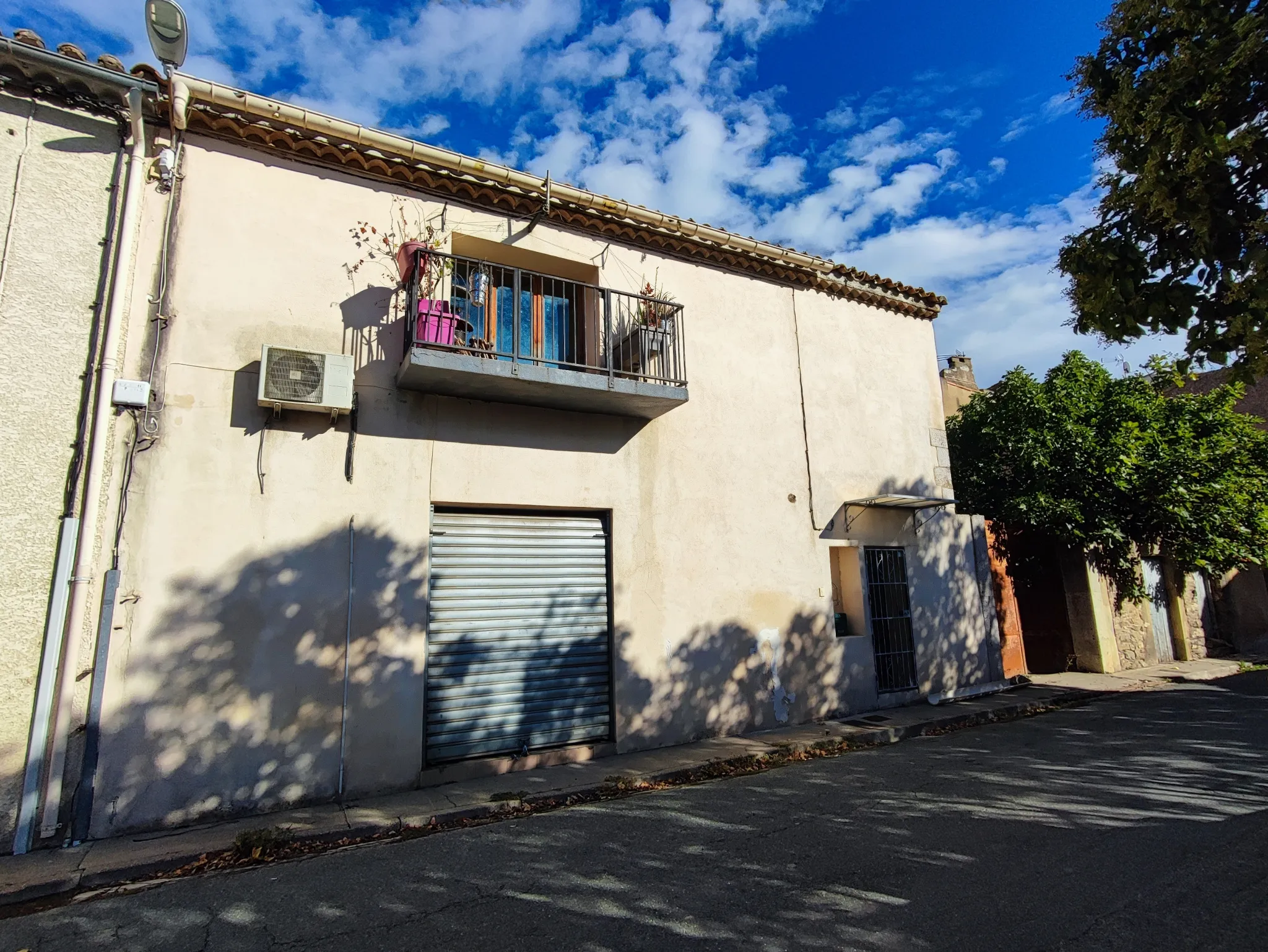 Maison de village à Castelnau d'Aude 