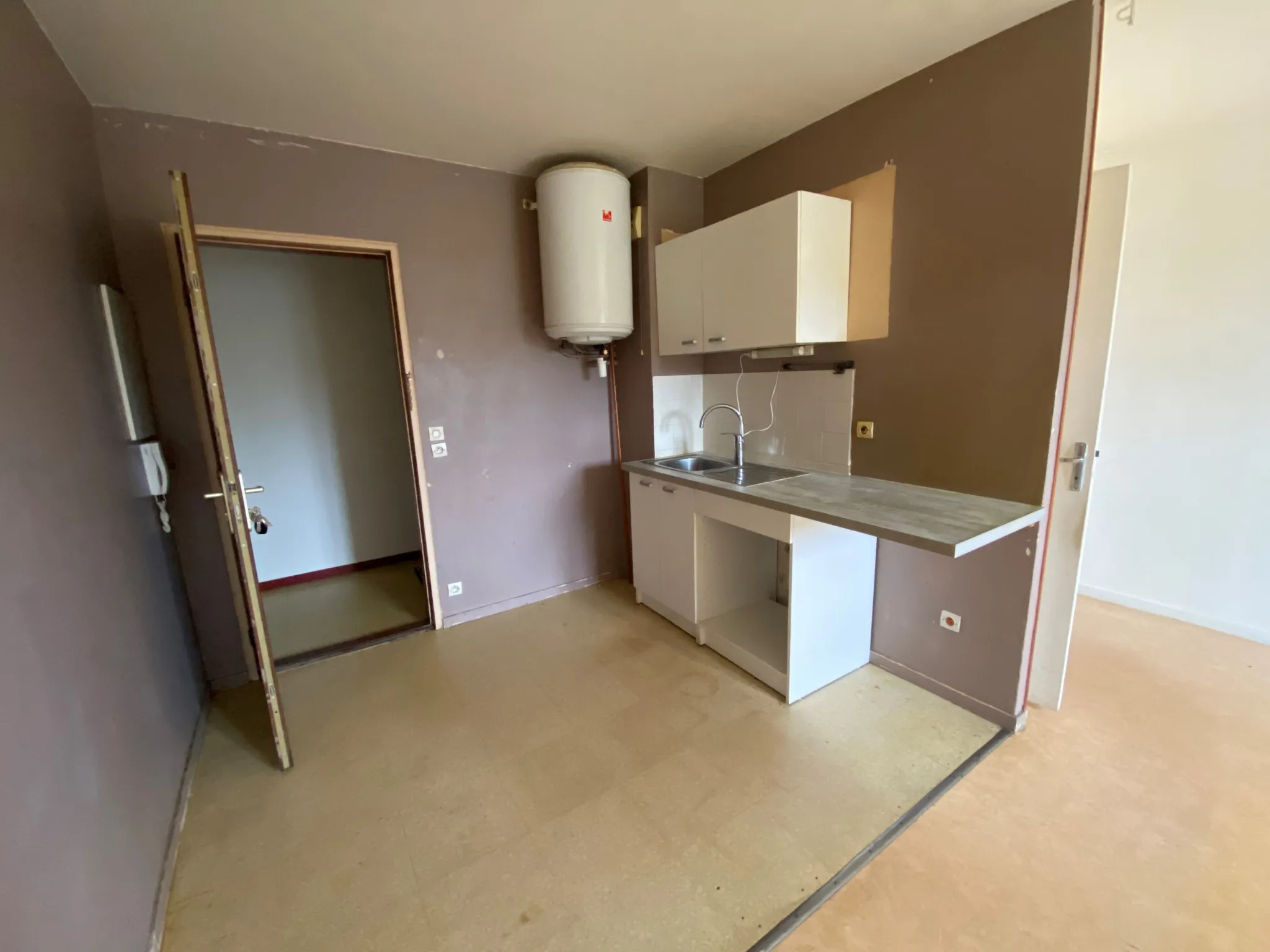 Studio de 25m2 à Viry-Châtillon - 75 000 € 