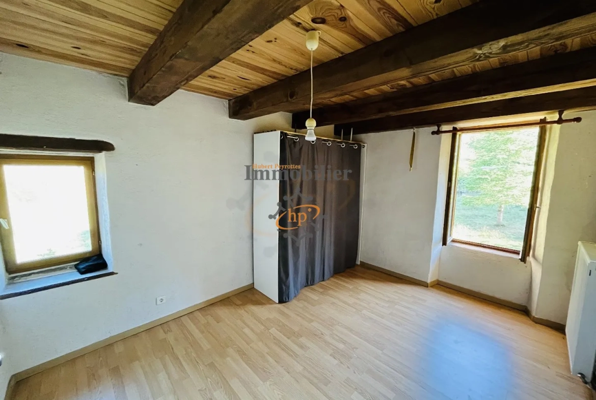 Maison 160 m2 avec 5 chambres à Saint Affrique 