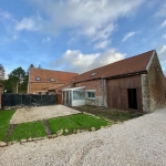 Propriété avec Deux Maisons et Grange à La Longueville