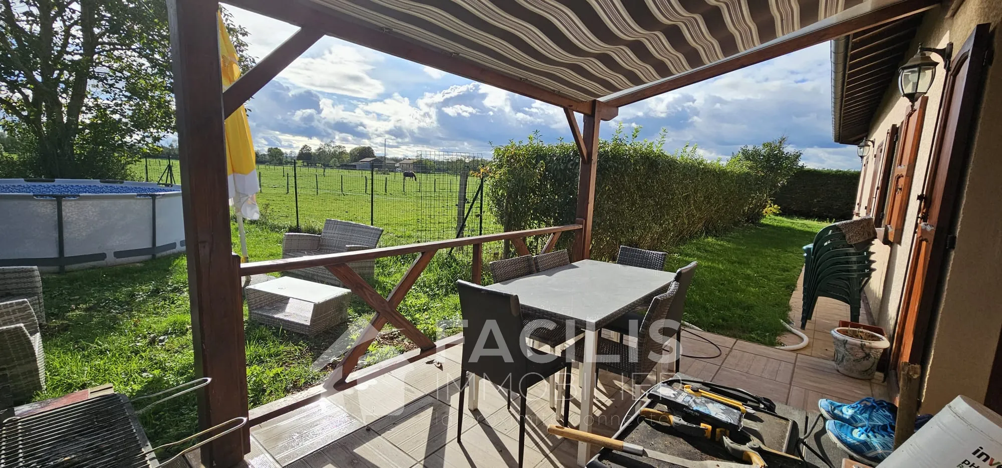 Maison individuelle de 5 chambres à vendre à Ambutrix 