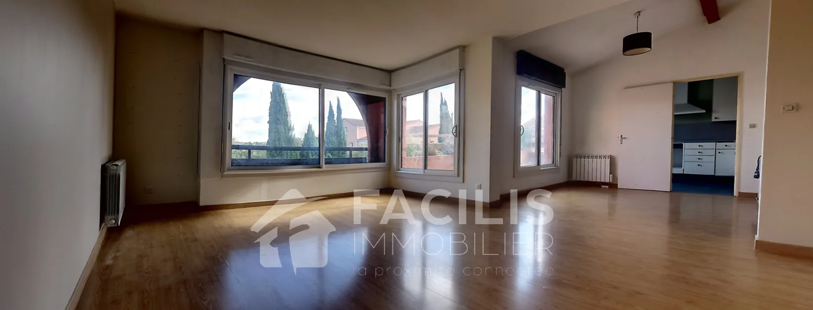 Appartement 3 pièces de 75m2 avec terrasse et vue dégagée à Castanet Tolosan 