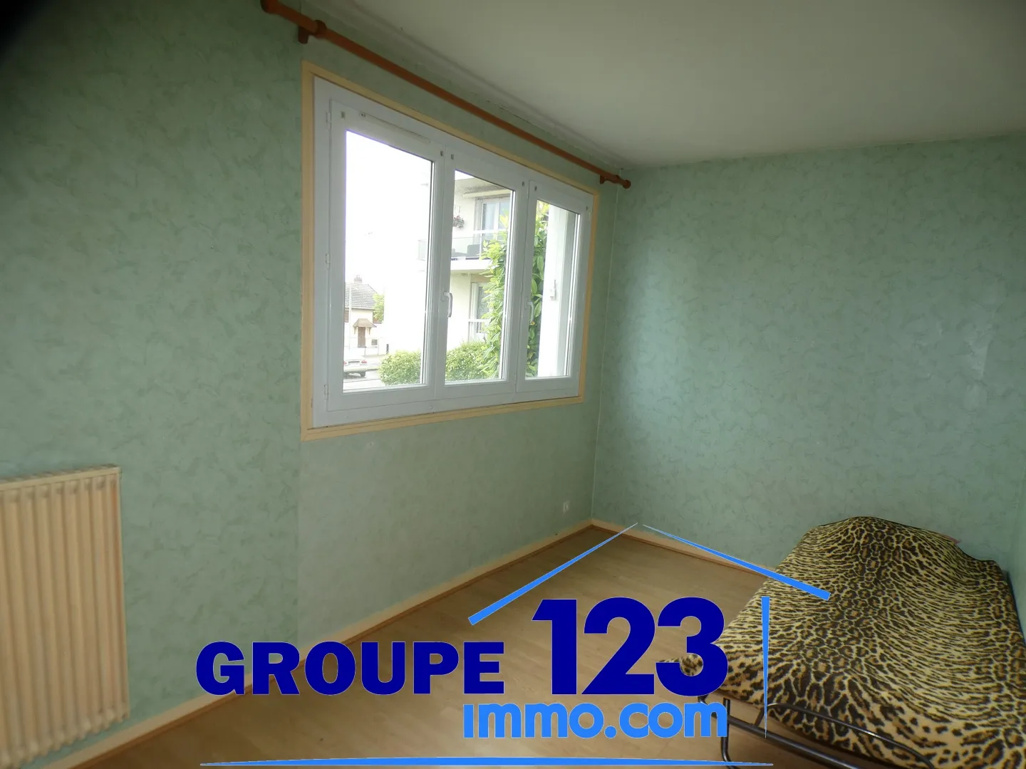 Appartement de type III en rez-de-chaussée à Migennes 