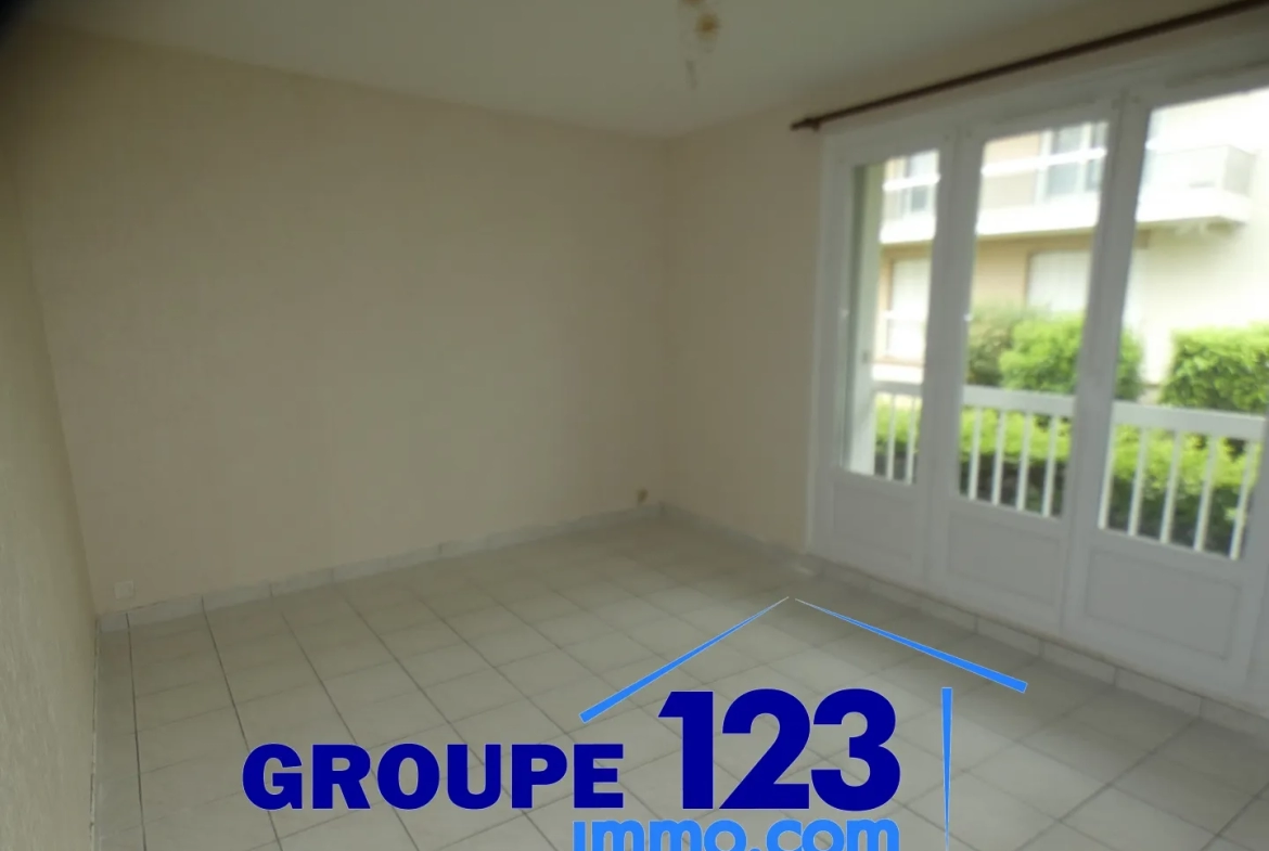 Appartement de type III en rez-de-chaussée à Migennes 