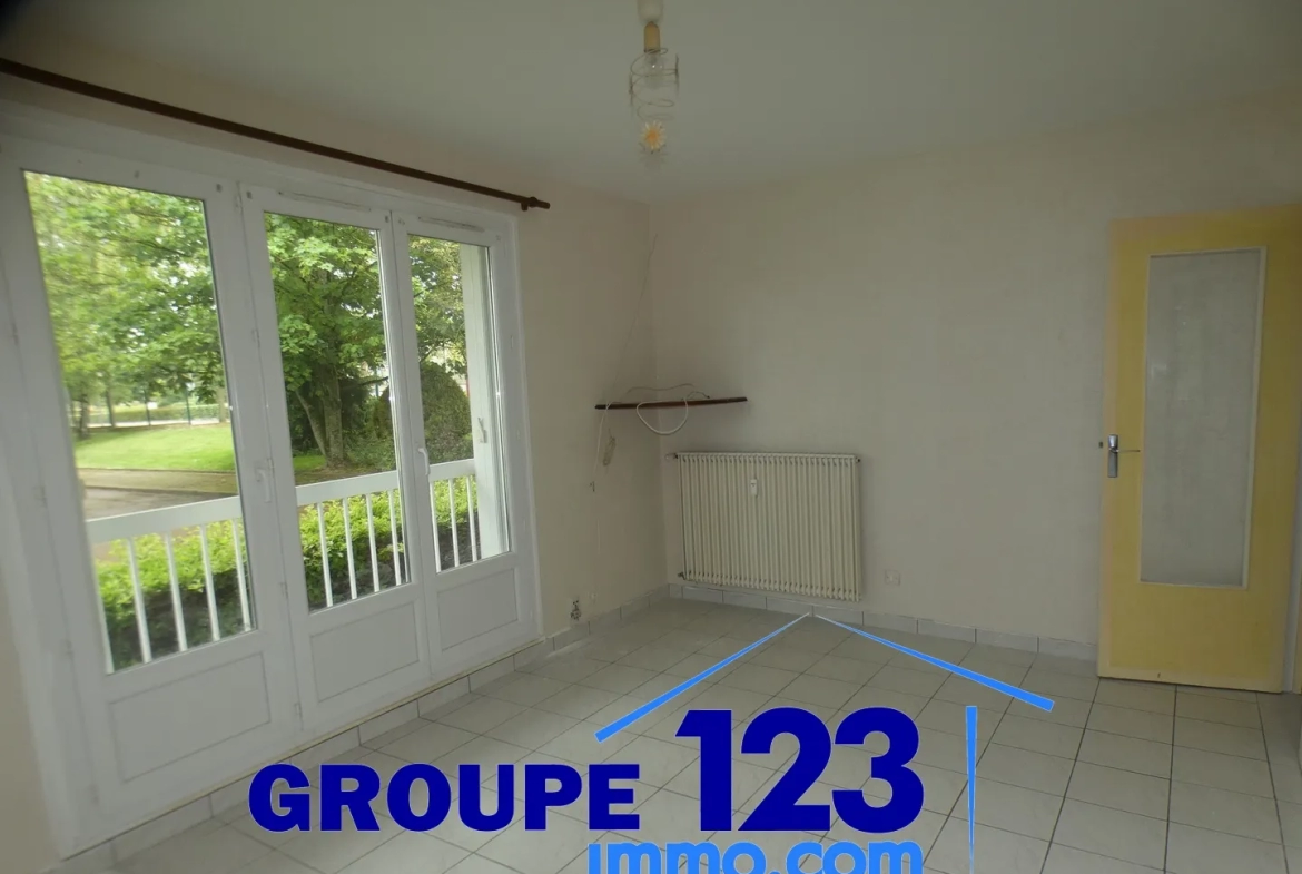 Appartement de type III en rez-de-chaussée à Migennes 