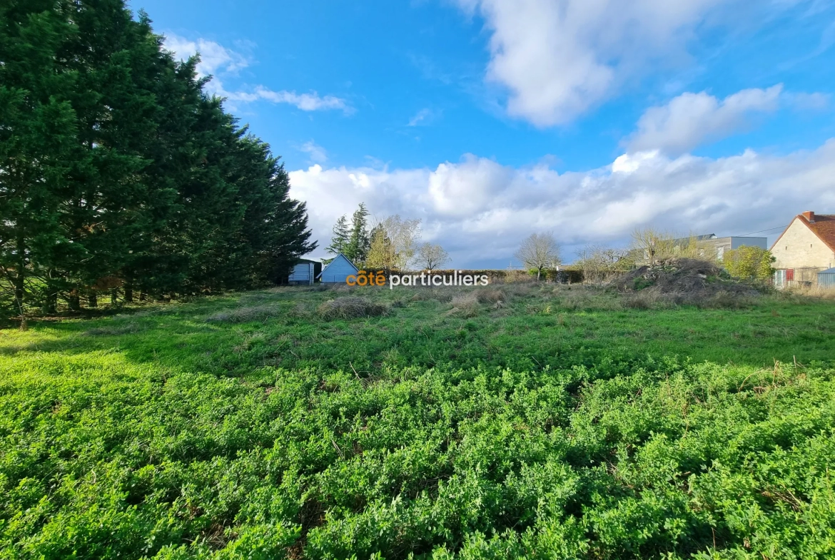 Terrain à bâtir 1120m2 à Esvres sur Indre 