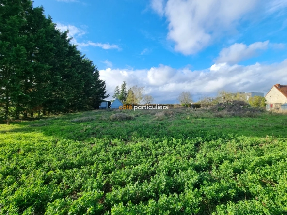 Terrain à bâtir 1120m2 à Esvres sur Indre