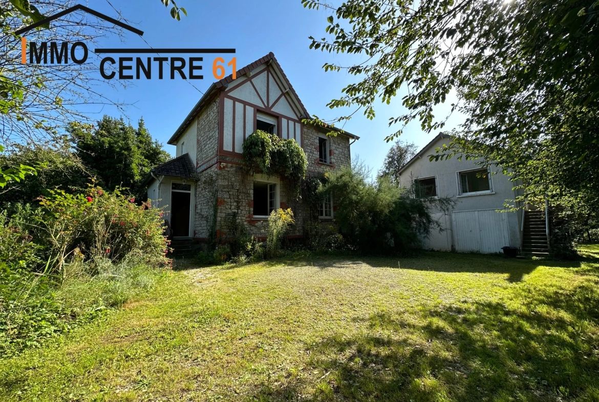 Propriété avec maison d'habitation et appartement à vendre à Bagnoles de l'Orne 