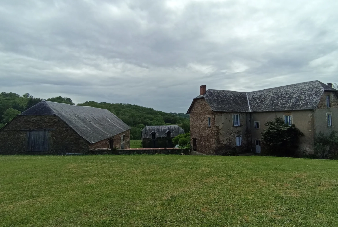 Corps de ferme à 10 minutes de Malemort 