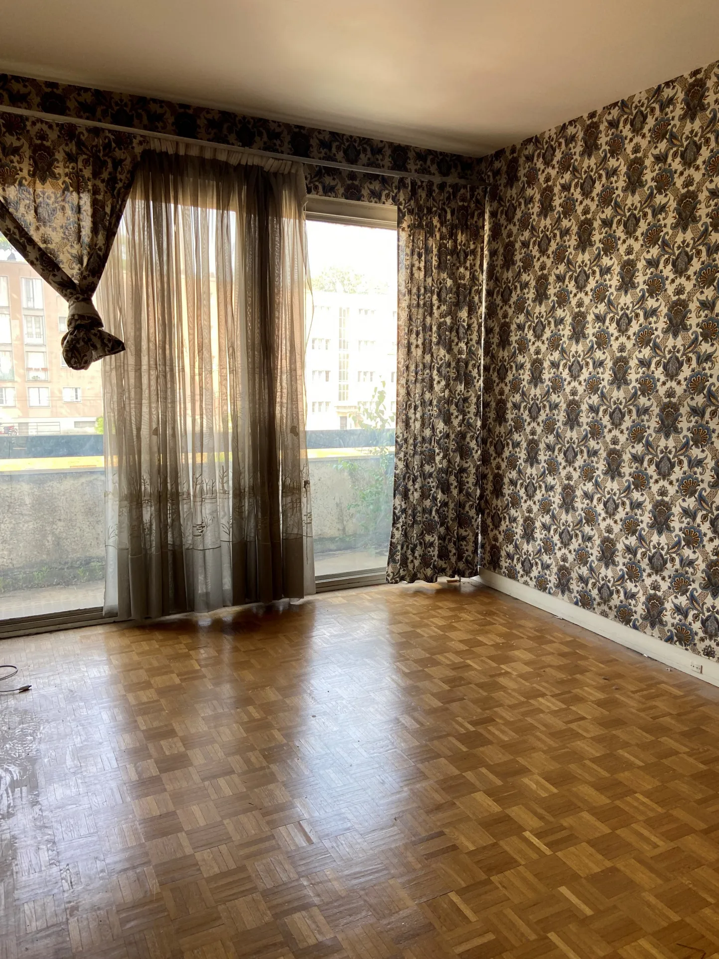 Appartement Type 4 à Chatenay-Malabry avec Vue Dégagée 