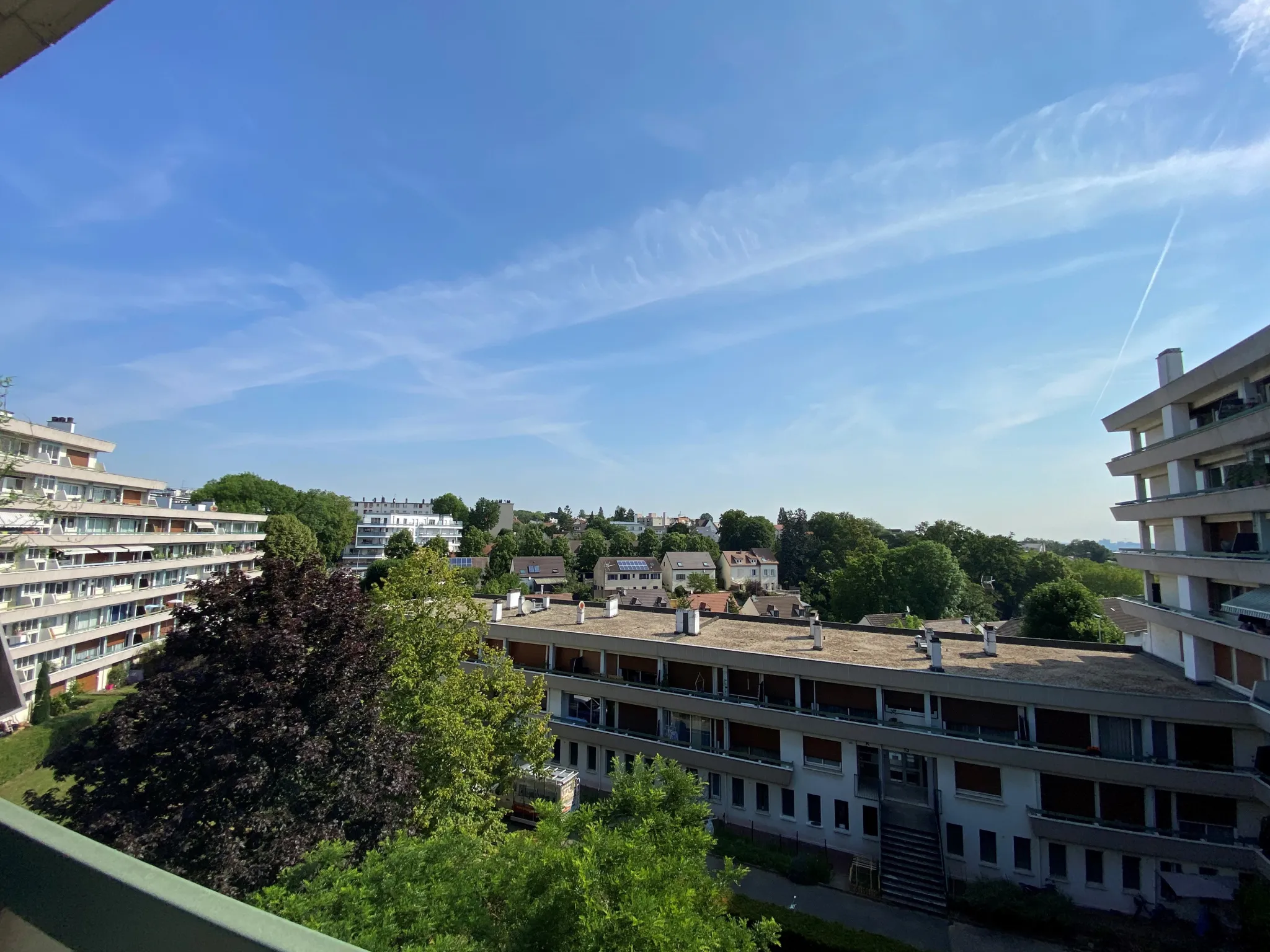 Appartement Type 4 à Chatenay-Malabry avec Vue Dégagée 