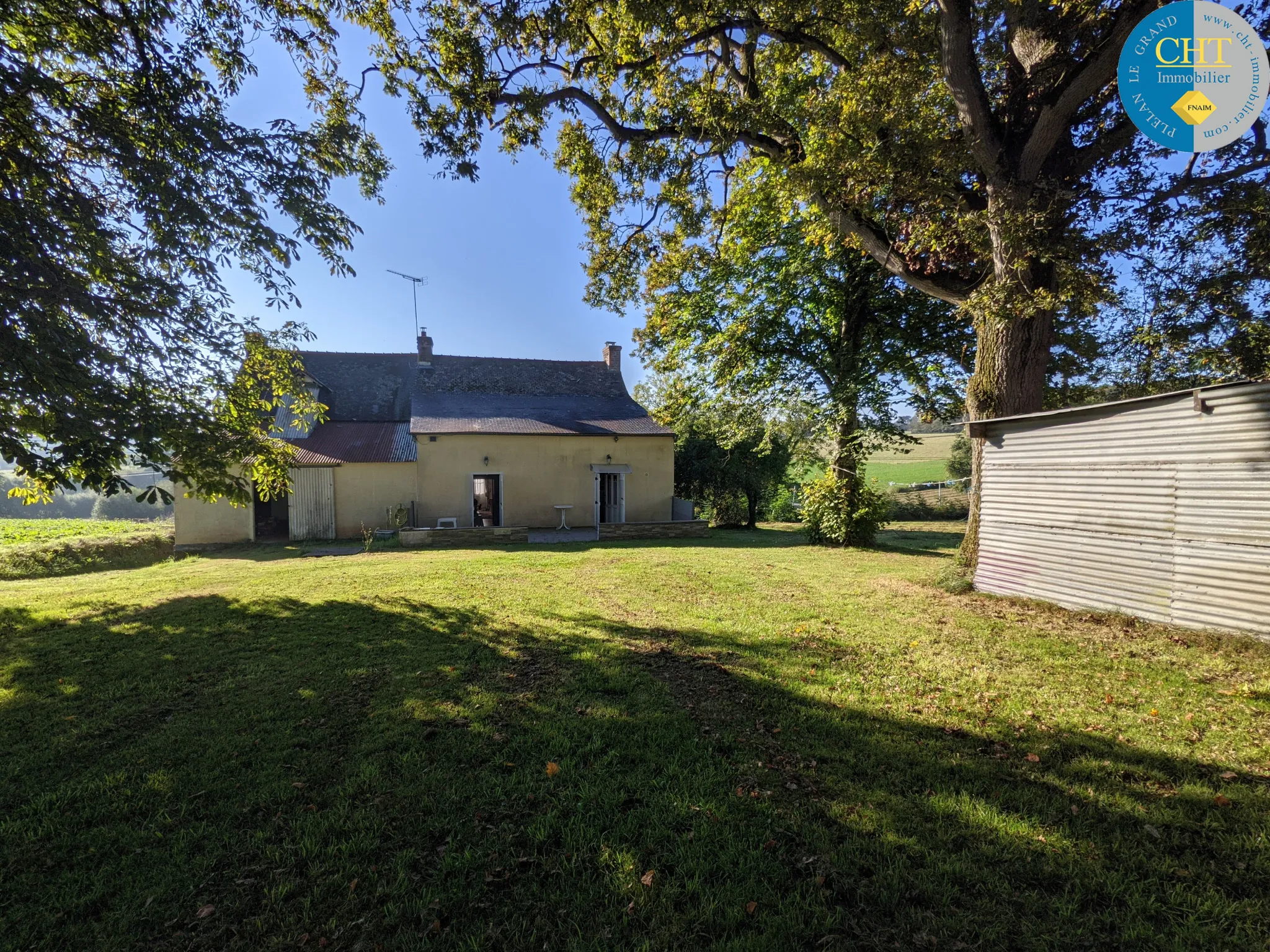 Maison individuelle en pierres à vendre à GUER 