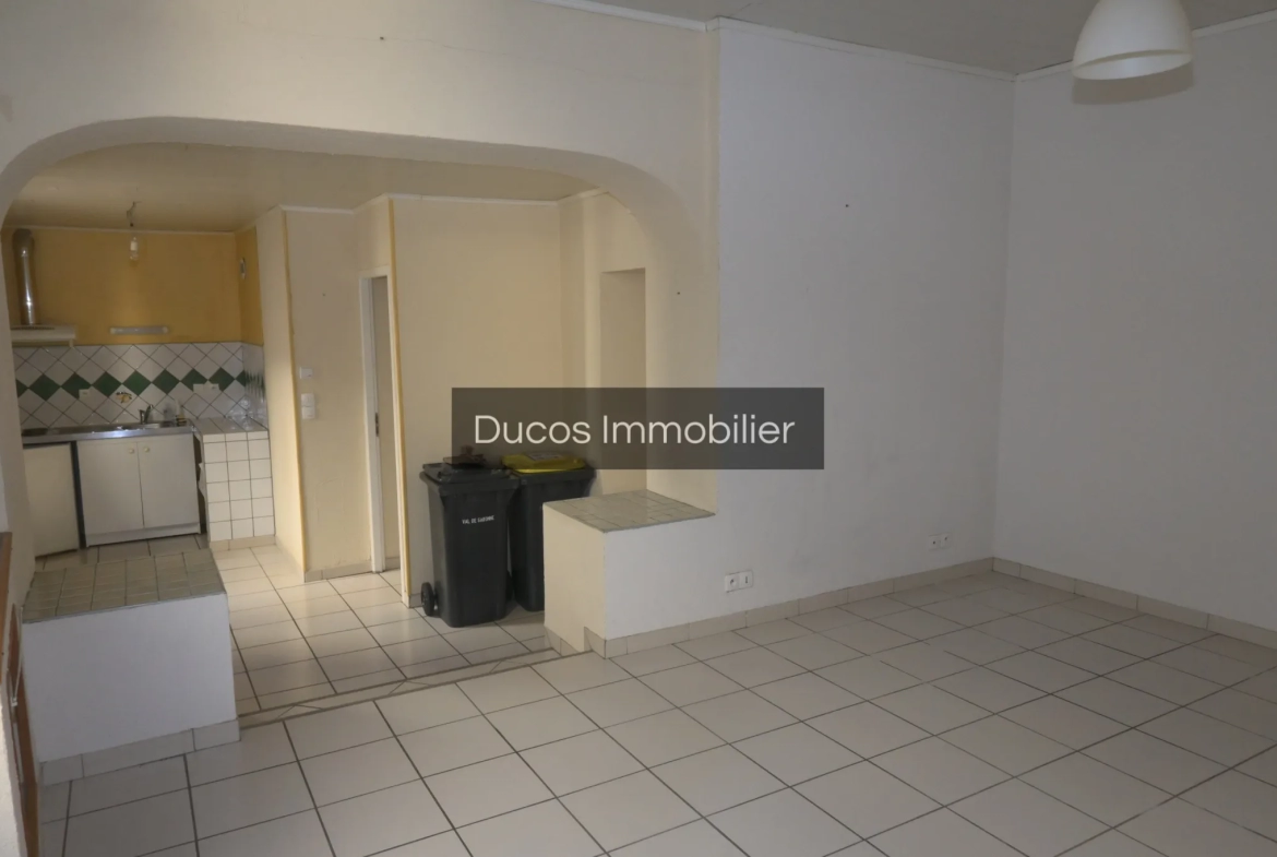 Immeuble avec 4 appartements à vendre à Marmande 