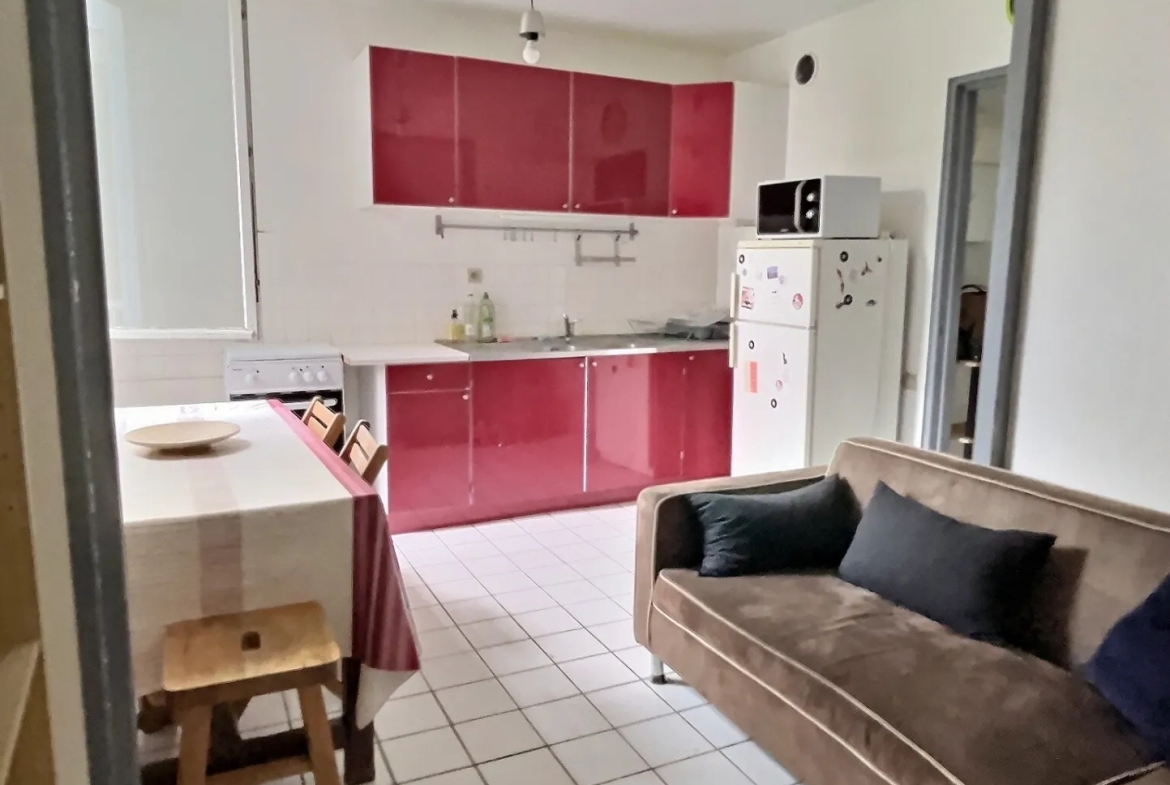 Grand Appartement Cergy Les Chateaux Saint Sylveres 