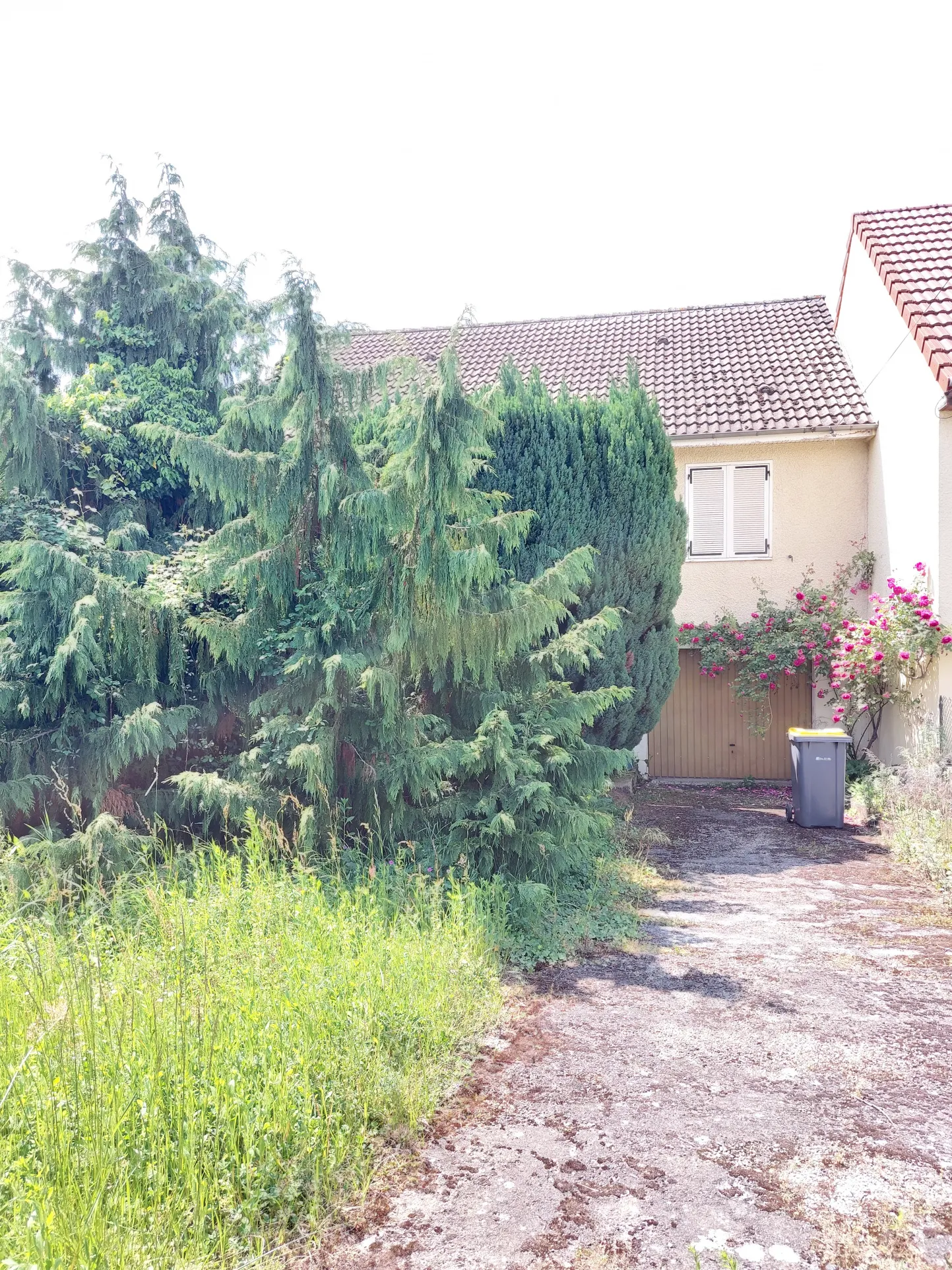 Maison avec vue sur le Puy-de-Dôme à Saint-Yorre 