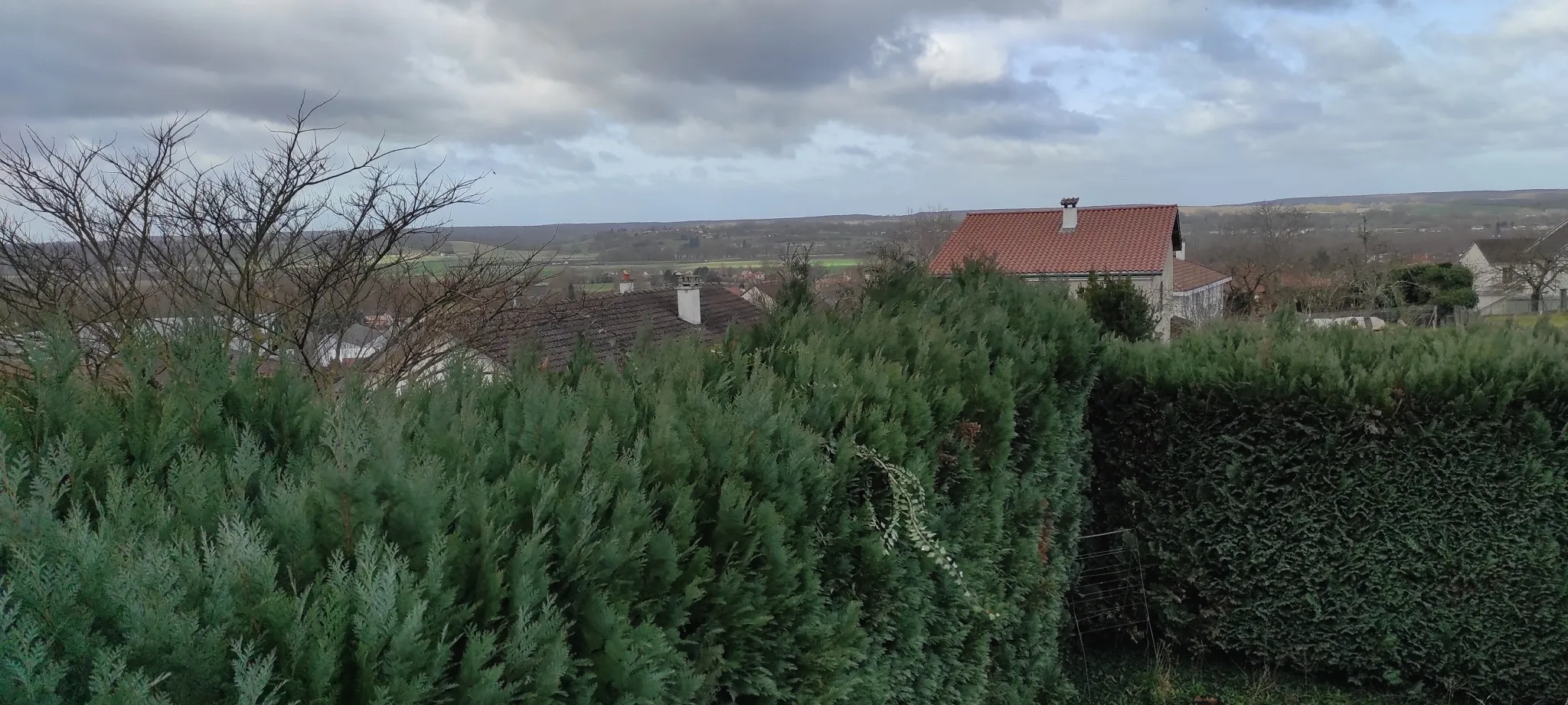 Maison avec vue sur le Puy-de-Dôme à Saint-Yorre 