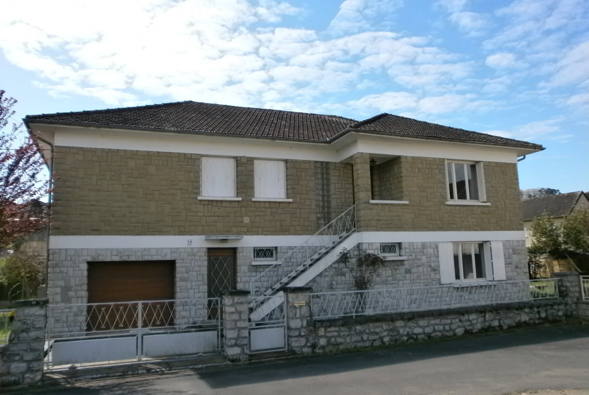 Magnifique Maison Individuelle avec garage et jardin 