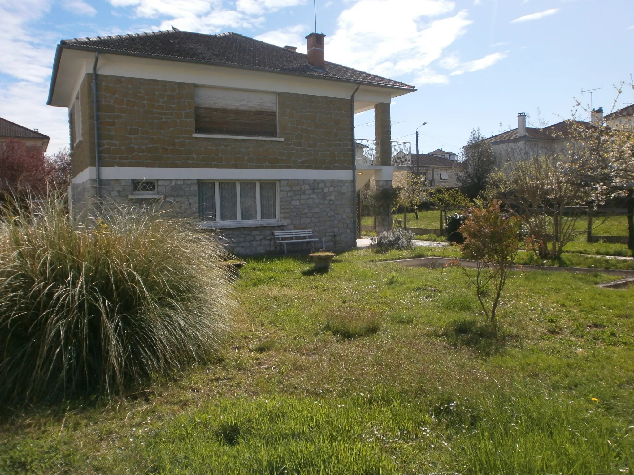 Magnifique Maison Individuelle avec garage et jardin 