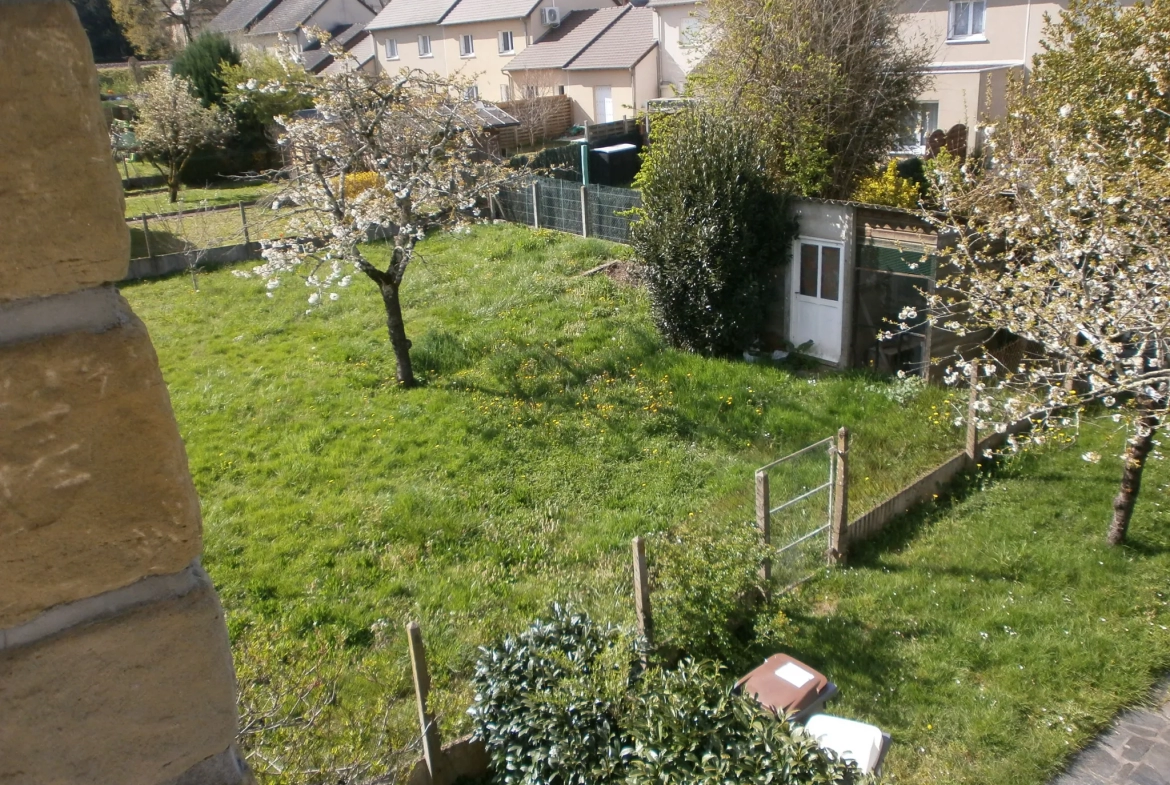 Magnifique Maison Individuelle avec garage et jardin 