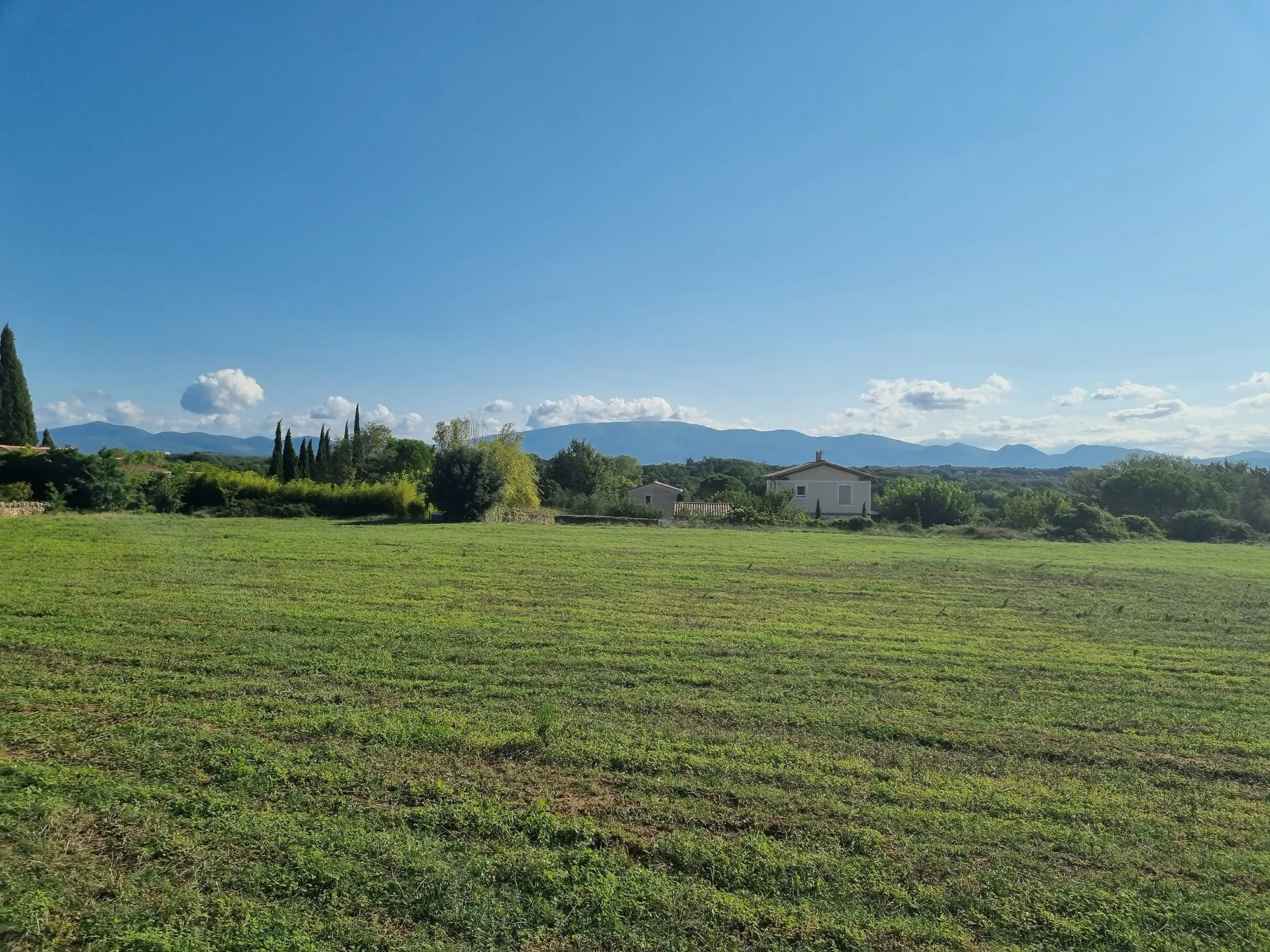 Terrain à bâtir de 495m2 à Chamaret 