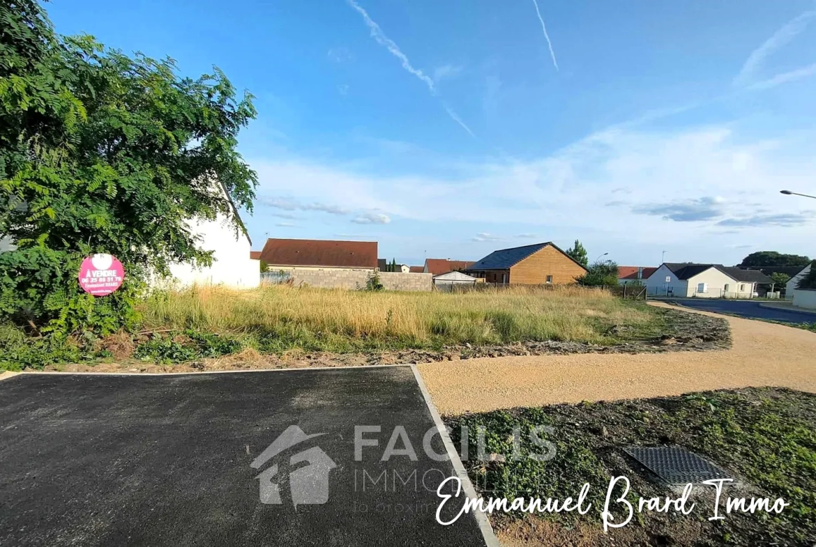 Terrain constructible Chatellerault Est 