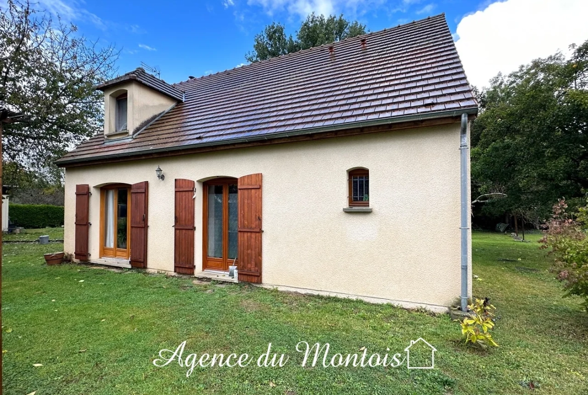 Pavillon Traditionnel à Bray sur Seine - Jardin 1524m2 