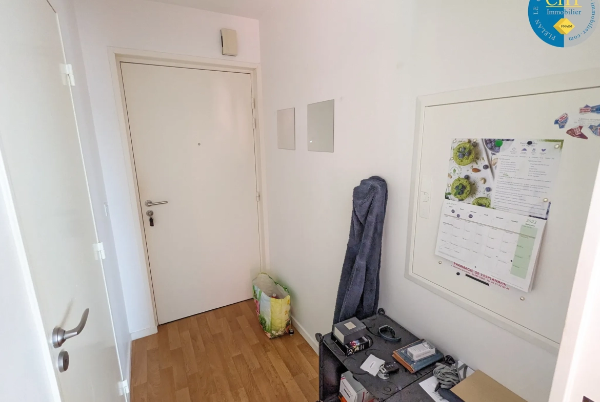 Studio à vendre à Guer avec vue dégagée sur parc 