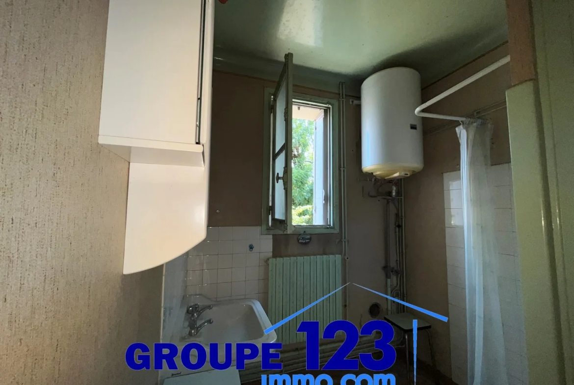 Appartement T4 de 95 m2 à Auxerre - Quartier Saint-Julien/Saint-Amâtre 