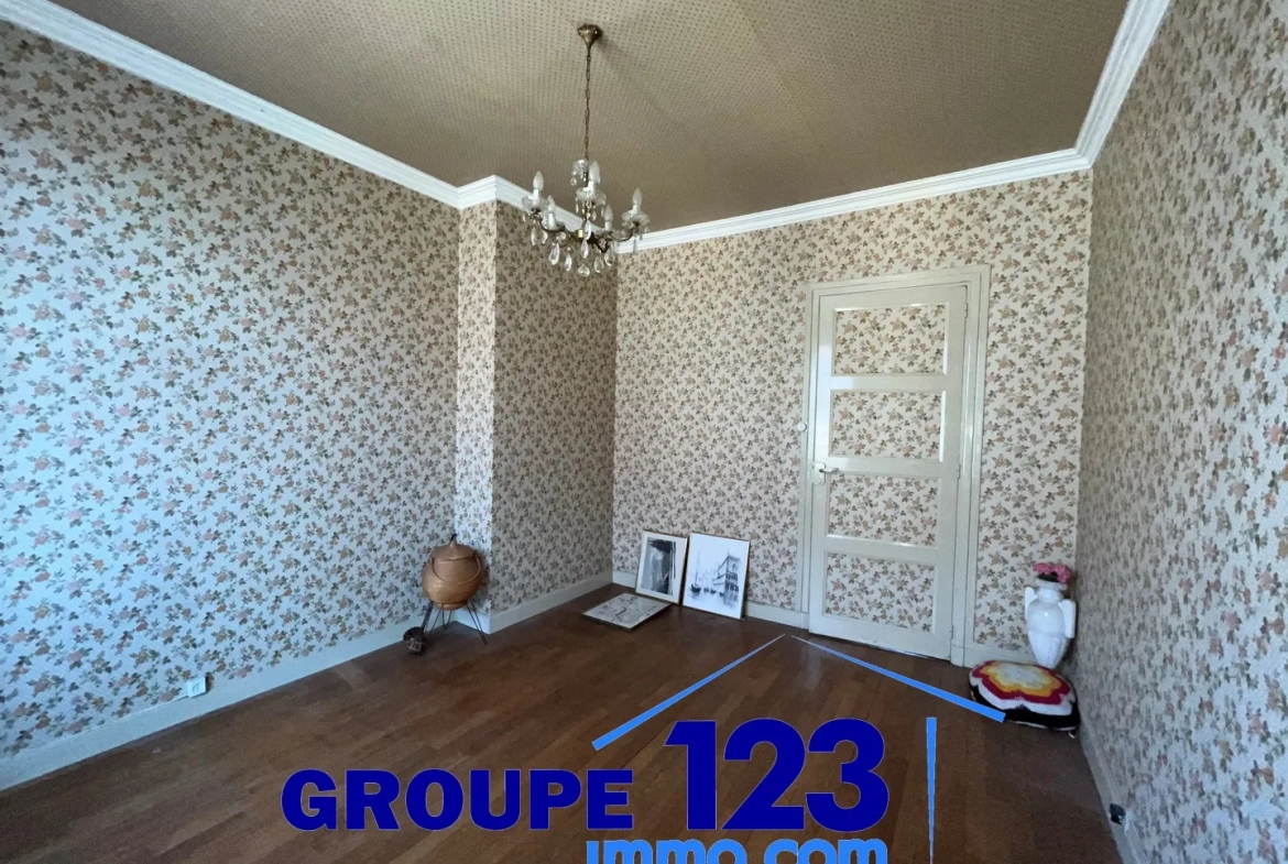 Appartement T4 de 95 m2 à Auxerre - Quartier Saint-Julien/Saint-Amâtre 