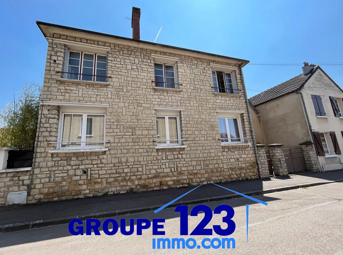 Appartement T4 de 95 m2 à Auxerre - Quartier Saint-Julien/Saint-Amâtre 