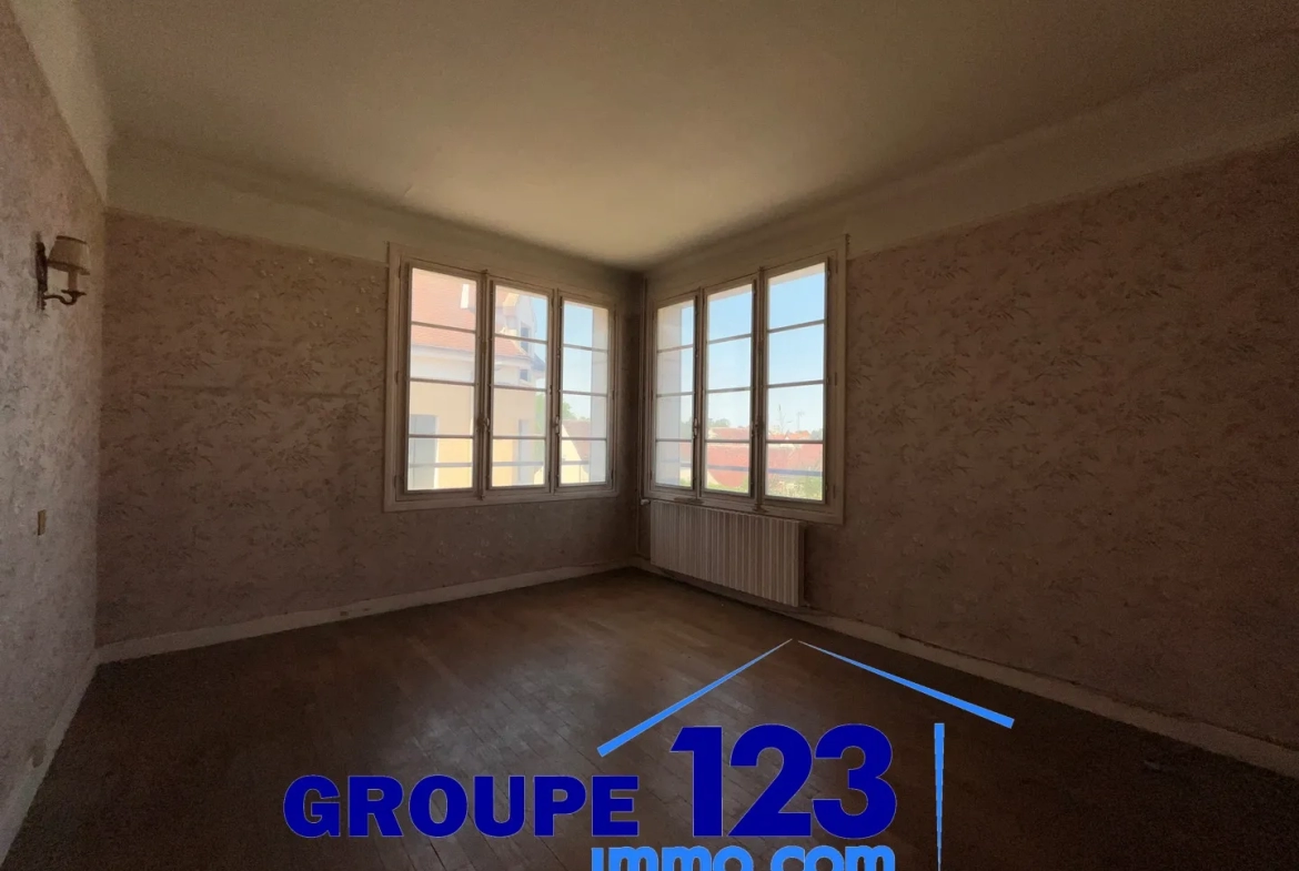 Appartement T4 de 95 m2 à Auxerre - Quartier Saint-Julien/Saint-Amâtre 