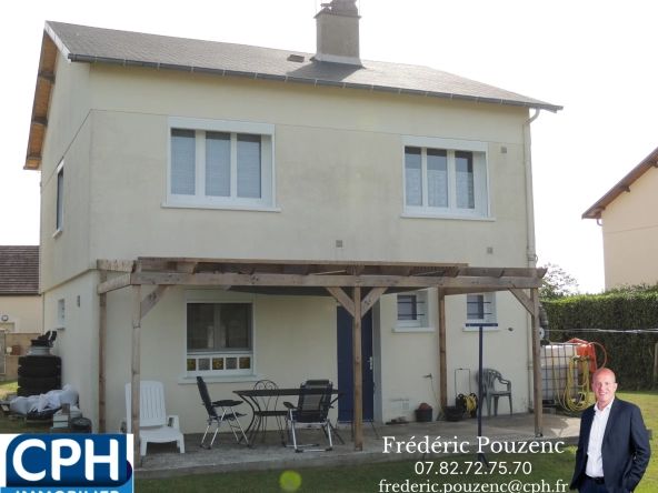 Houdan 10 mn / Charmante maison proche N12 et gare / 4 chambres