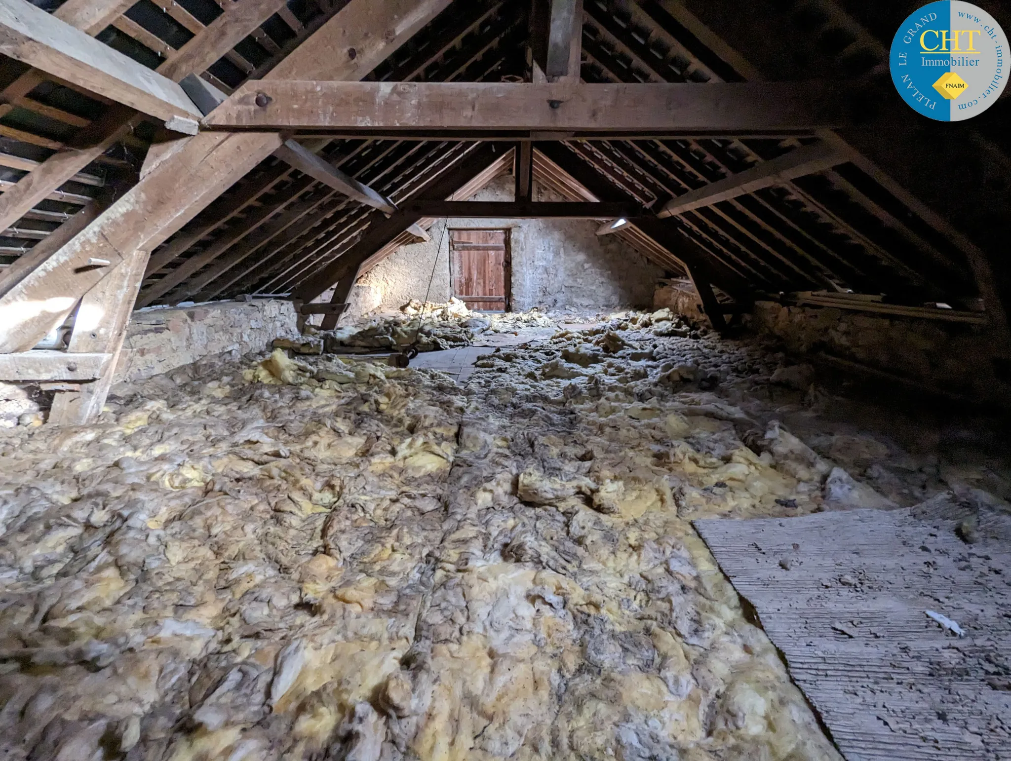 Maison en pierres à rénover à PLELAN LE GRAND 