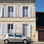 Maison ancienne en pierre avec dépendances à vendre à Arcins (33460)