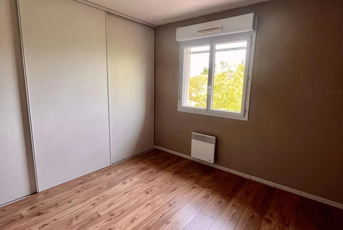 Belle Maison Duplex Mitoyenne de 3 pièces de 60m2 à La Salvetat-Saint-Gilles 