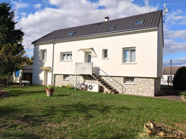 Maison à vendre à Sainville