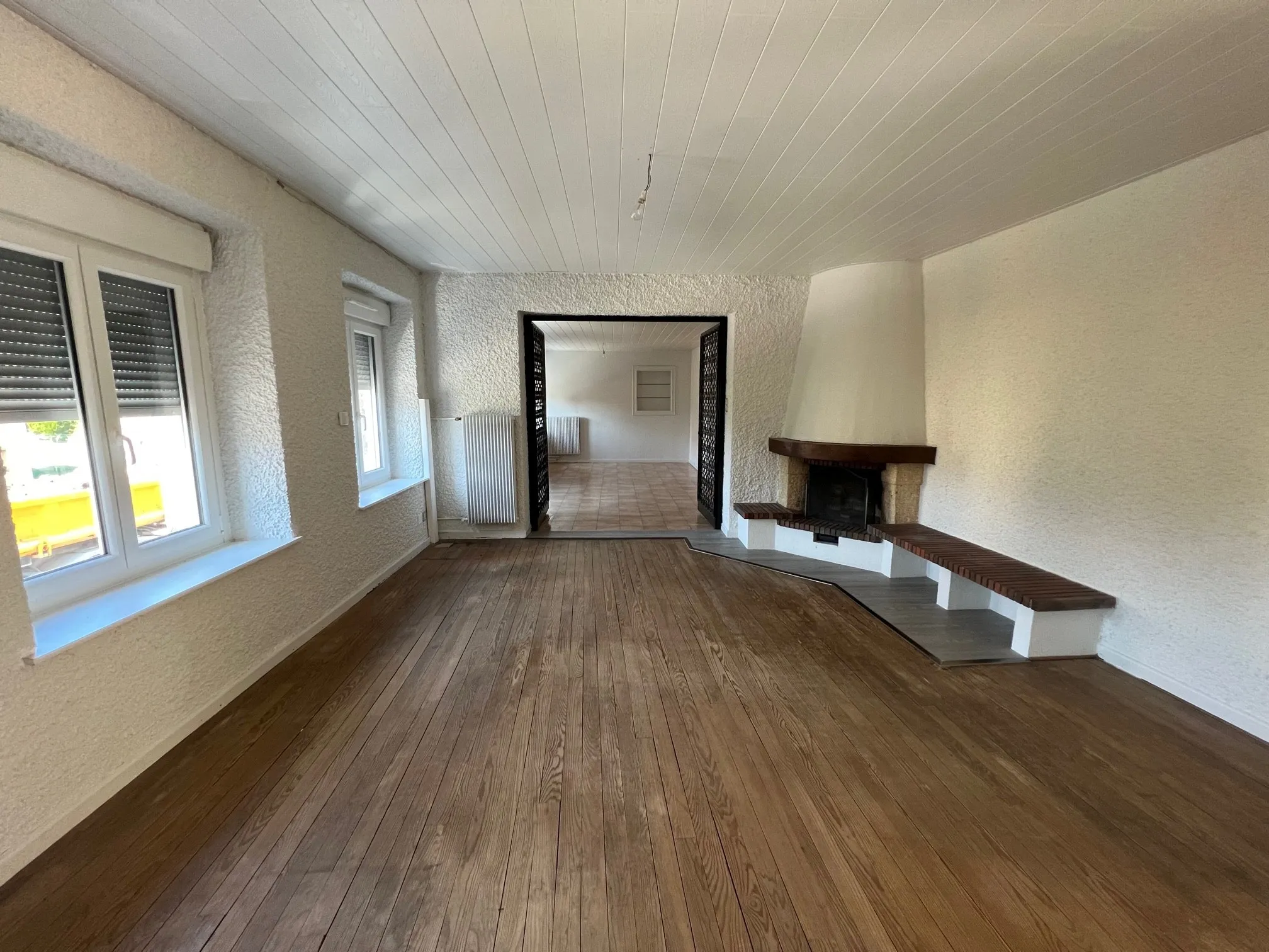 Vente d'un local commercial avec appartement de fonction à Vieux-Charmont 