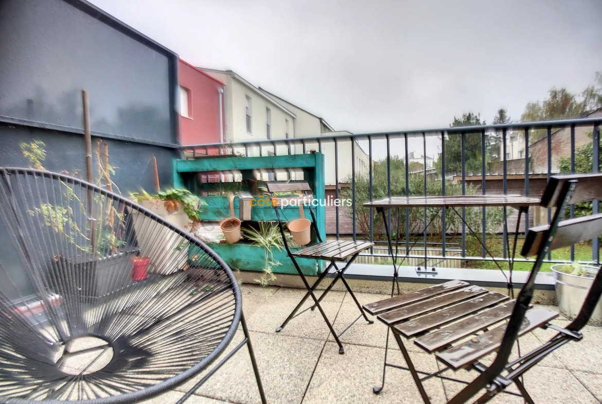 Appartement lumineux avec balcon exposé au sud à Nantes 