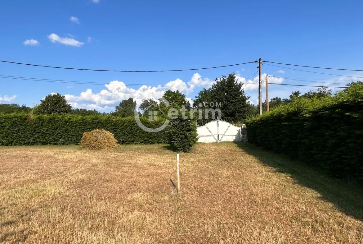 Terrain à bâtir de 707m2 à Lezoux 