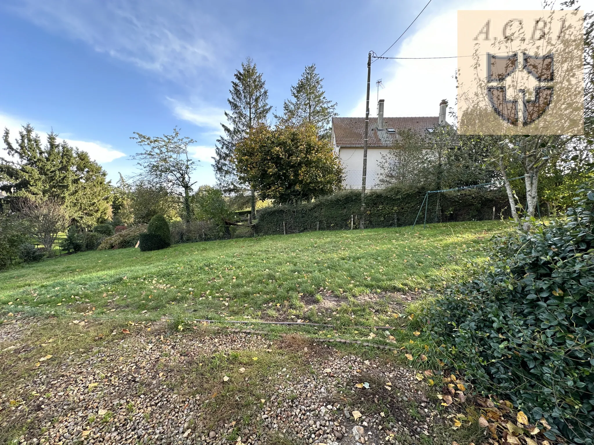 Pavillon sur Sous-Sol Complet à Vendome - Idéal pour Famille 