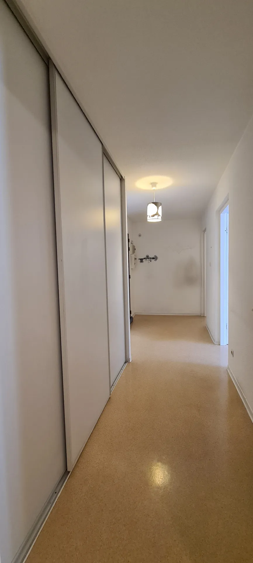 Appartement lumineux de 3 pièces à Rue de Thann, COLMAR 