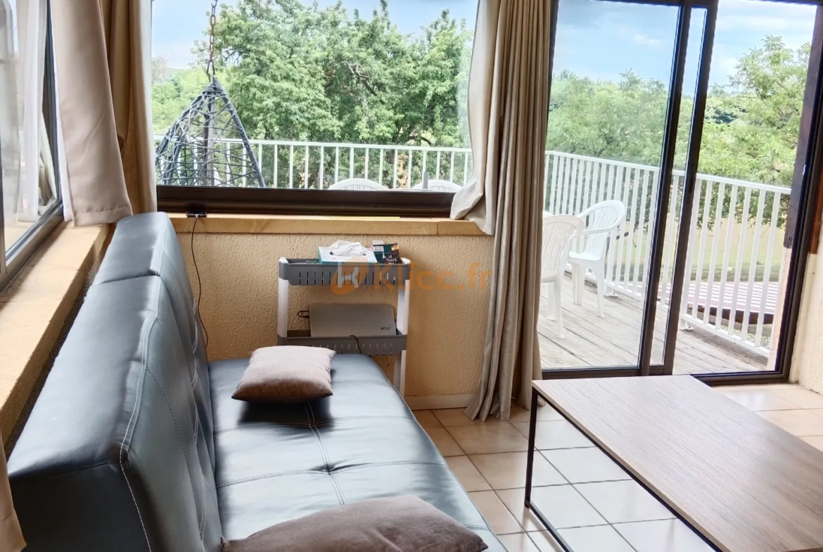 Appartement T2 à Saint-Geniès (24590) avec terrasse et piscine 