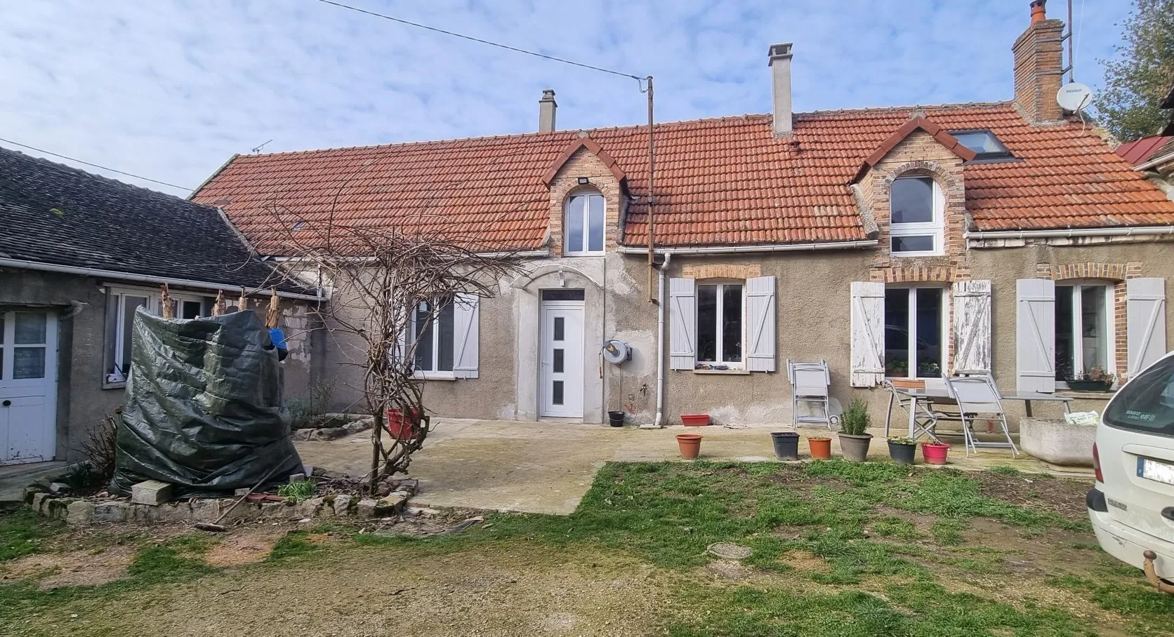 Jolie maison proche de Pont sur Yonne 