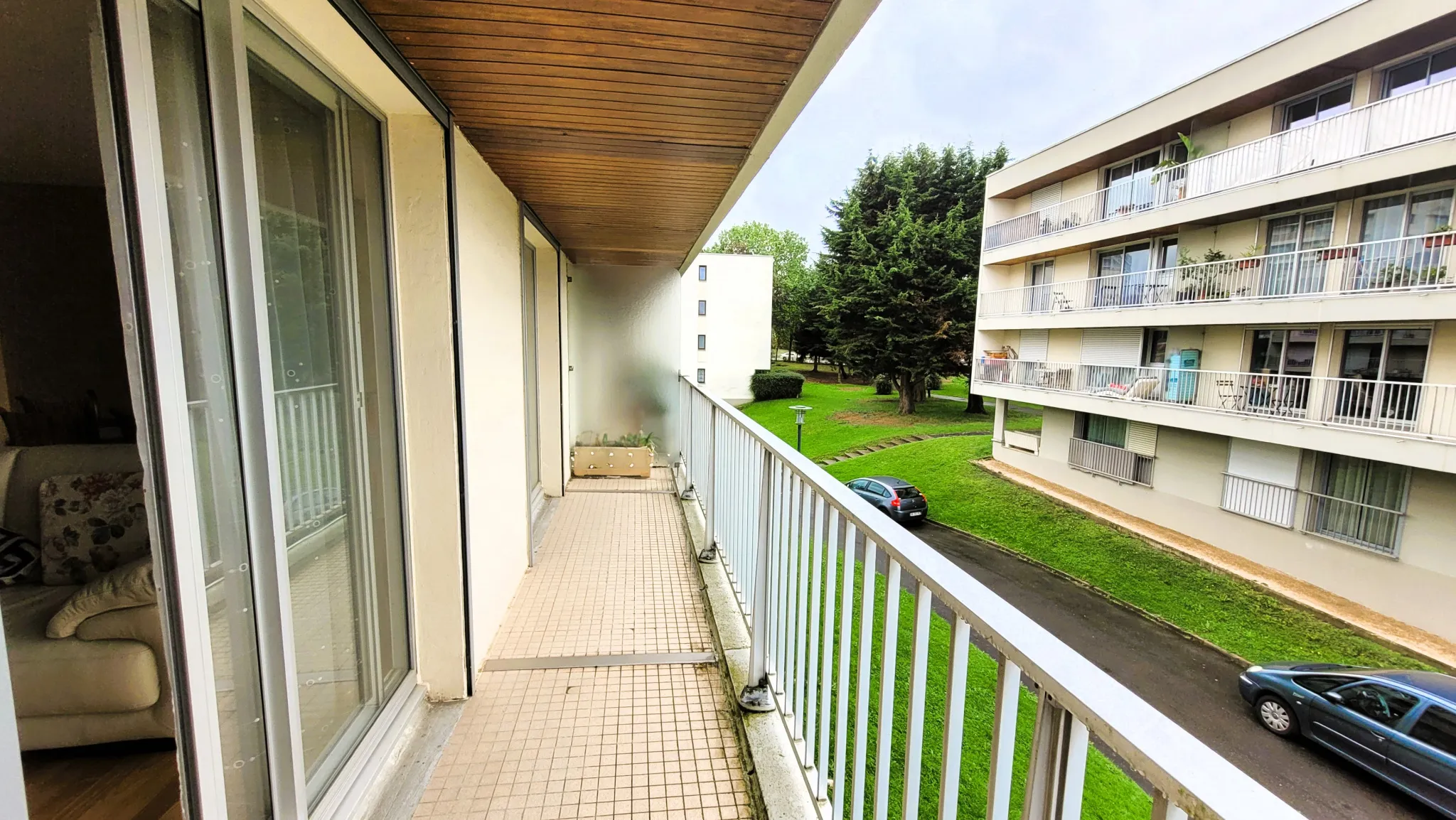 Appartement Type 3 de 67 m2 avec 2 chambres, balcon et garage à vendre à Rennes 