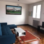 Appartement rénové avec balcon et parking à Carcassonne