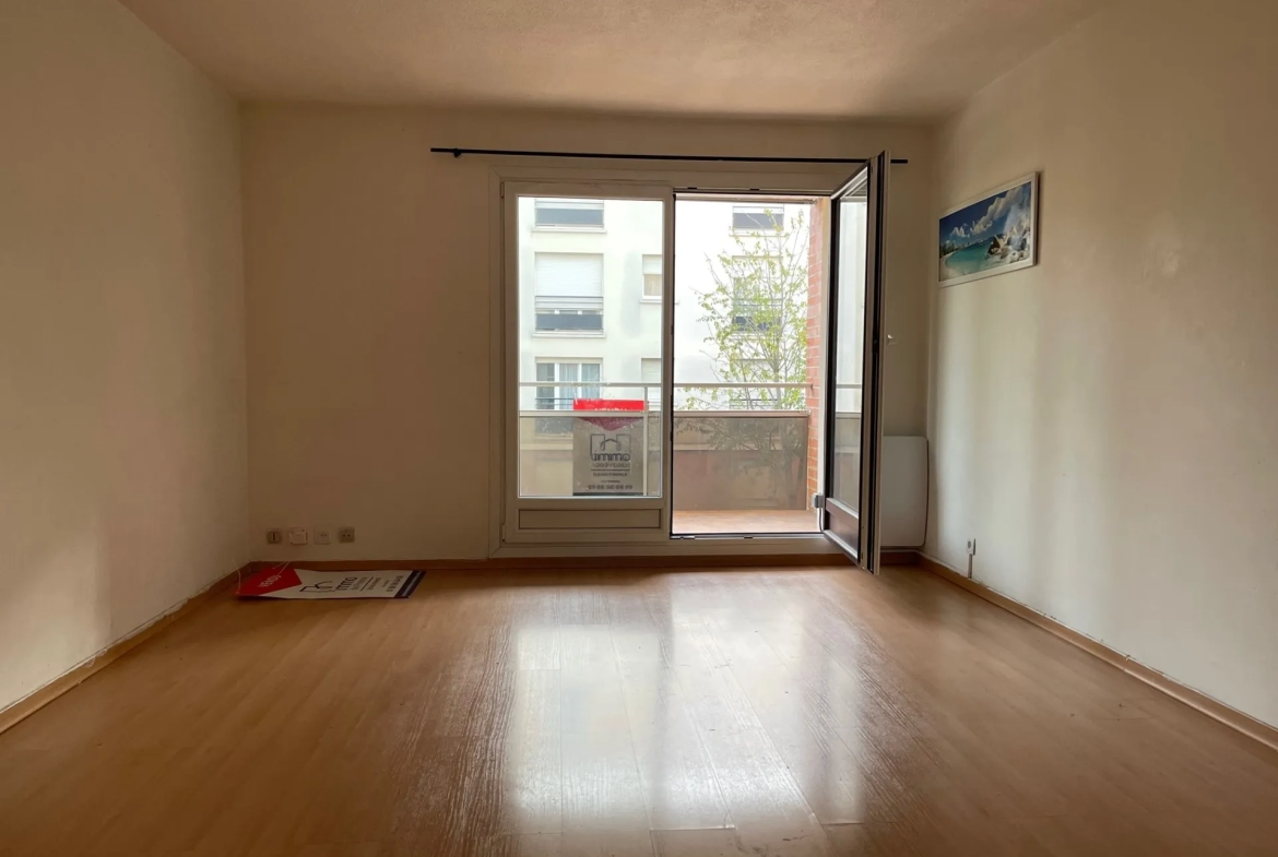 Appartement 2 pièces en vente à Courcouronnes 